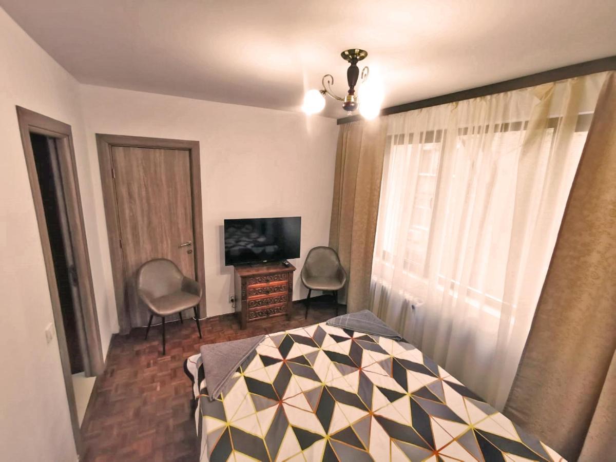 Cozy Apartment Sala Palatului บูคาเรสต์ ภายนอก รูปภาพ